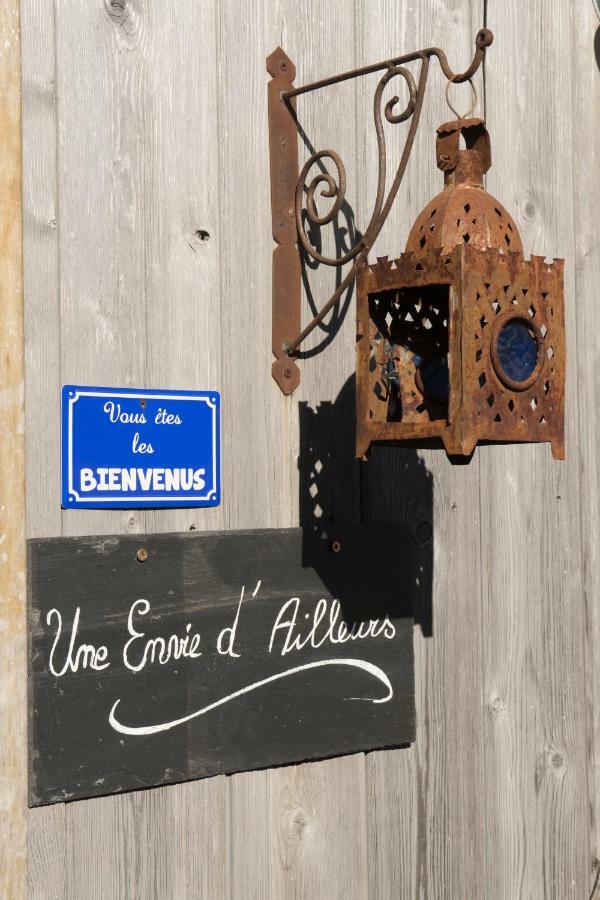 Gite De Corbion Une Envie D'Ailleurs 6Personnes Et Le Pt Bonheur 2 Personnes Leignon Exterior foto